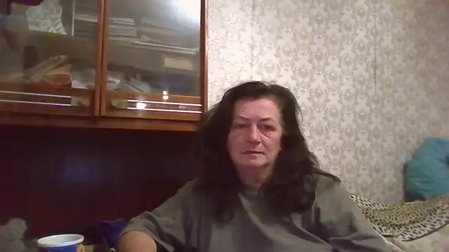 GypsiQueen2 online show from 09/29/25, 08:35