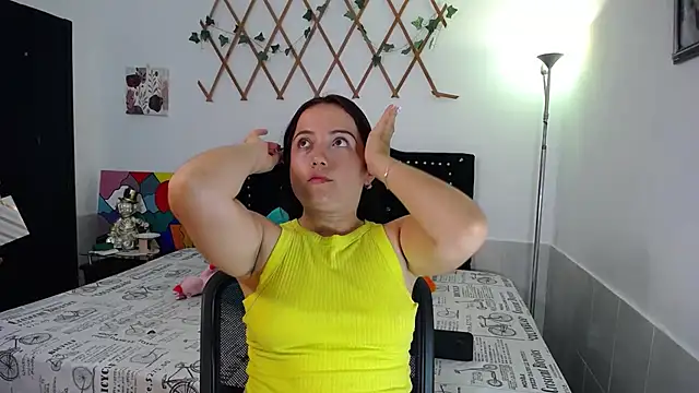 naughty girl 4u online show from 06/25/26, 07:07