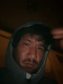 Snapshot of juniiorre chatting on 10/27/25, 08:35 juniiorre online show from 10/27/25, 08:35