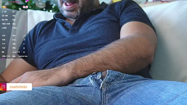 Snapshot of _MrPrecum_ chatting on 11/26/25, 12:06 MrPrecum online show from 11/26/25, 12:06