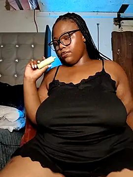 Aaaliyah445 online show from 02/02/26, 08:07