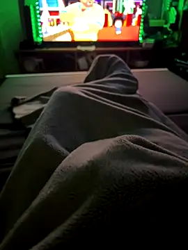 Snapshot of David19932908 chatting on 12/06/24, 05:20 David19932908 online show from 12/06/24, 05:20