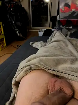 Snapshot of David19932908 chatting on 09/30/25, 09:20 David19932908 online show from 09/30/25, 09:20