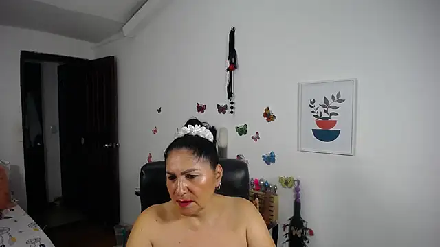 mature bigboobs10 online show from 02/23/25, 10:49