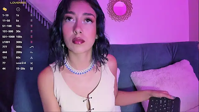 Scarlet wd18 online show from 09/28/25, 06:30