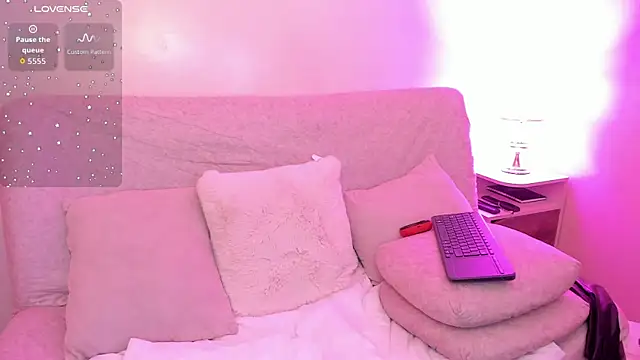 Scarlet wd18 online show from 02/19/26, 11:12