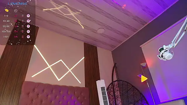 Snapshot of rihanna_rose chatting on 01/10/26, 09:22 rihanna rose online show from 01/10/26, 09:22