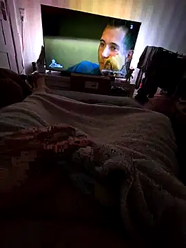 Snapshot of DauerGeilDaddy chatting on 10/08/25, 08:39 DauerGeilDaddy online show from 10/08/25, 08:39