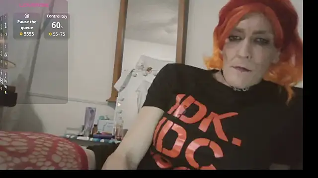 Nitehawk7483 online show from 12/16/25, 07:57