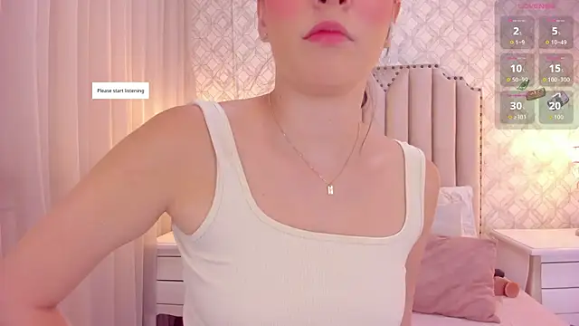 Pia Johnson  online show from 09/09/25, 11:32