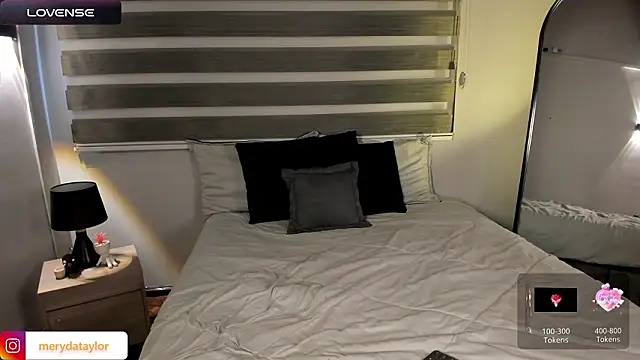 MERIDA TAYLOR online show from 02/04/26, 01:06