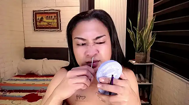 Snapshot of Yesha_harper chatting on 01/12/25, 04:50 Yesha harper online show from 01/12/25, 04:50