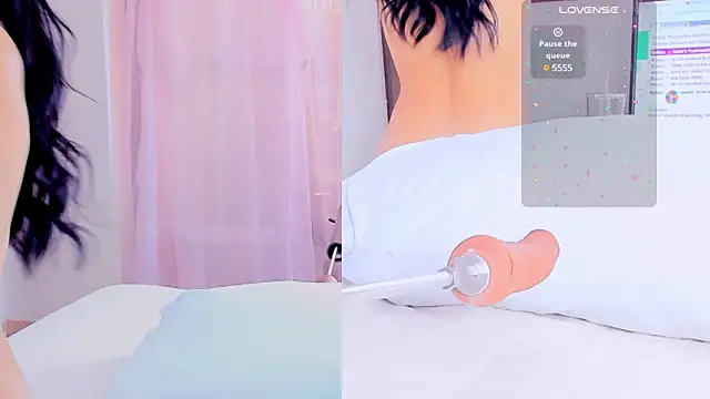 Snapshot of Sweet_Susie_ chatting on 03/18/25, 08:37 Sweet Susie online show from 03/18/25, 08:37