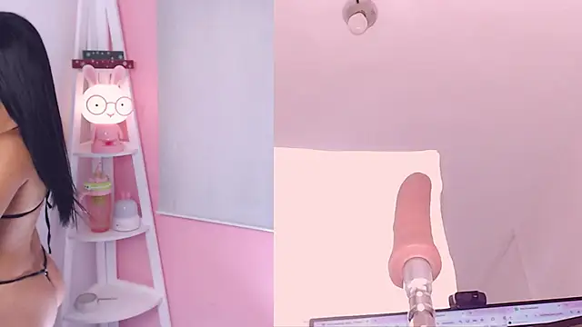 Snapshot of Sweet_Susie_ chatting on 11/26/25, 08:43 Sweet Susie online show from 11/26/25, 08:43