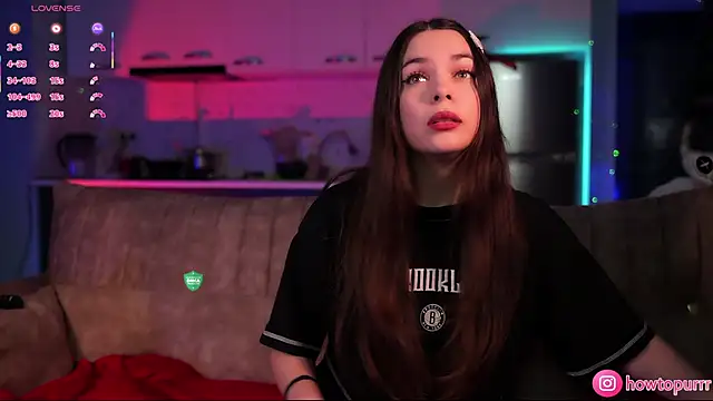 How2Meow online show from 11/15/25, 04:36