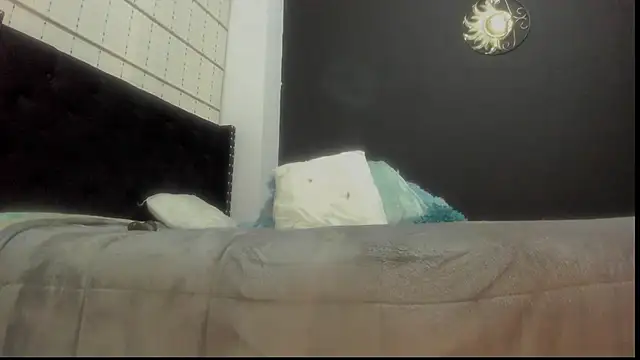 Snapshot of amareto_queen chatting on 02/09/25, 05:54 amareto queen online show from 02/09/25, 05:54