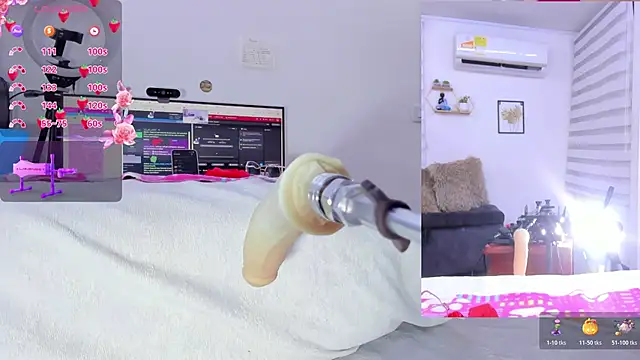 Snapshot of Soraya_Davis chatting on 10/28/25, 09:13 Soraya Davis online show from 10/28/25, 09:13