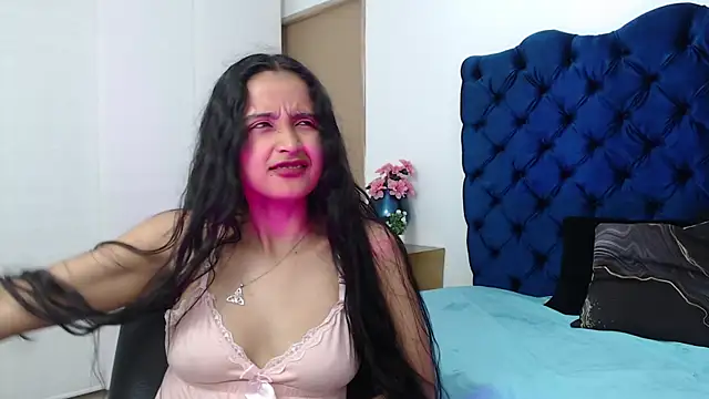 Lili666  online show from 10/27/25, 03:21