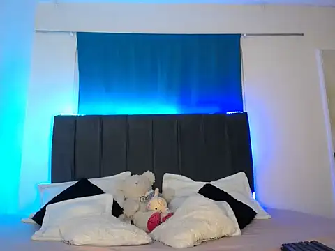 anna dolls  online show from 09/24/25, 09:51