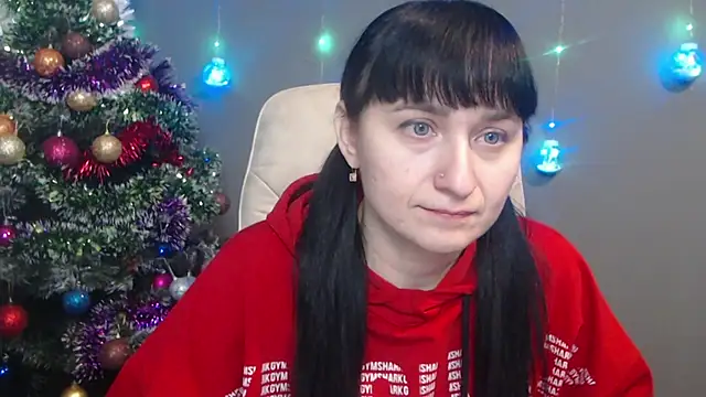 NinaFlawlees online show from 12/05/25, 06:44