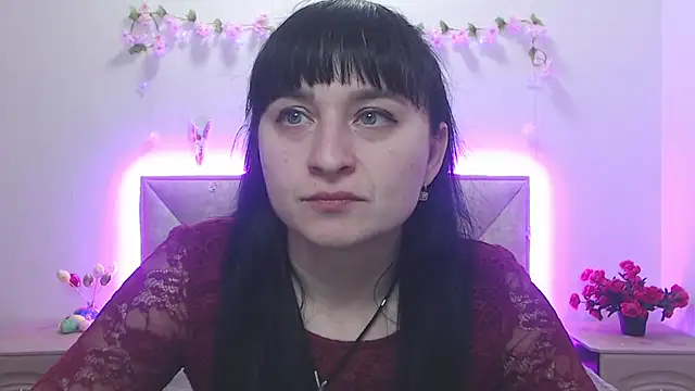 Snapshot of NinaFlawlees chatting on 04/16/26, 12:06 NinaFlawlees online show from 04/16/26, 12:06