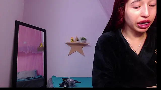 adriscute online show from 05/17/26, 11:45