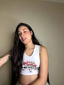 Snapshot of alia_bashar chatting on 12/16/25, 02:49 alia bashar online show from 12/16/25, 02:49