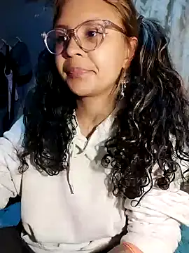 Hathorlove online show from 12/12/24, 01:10