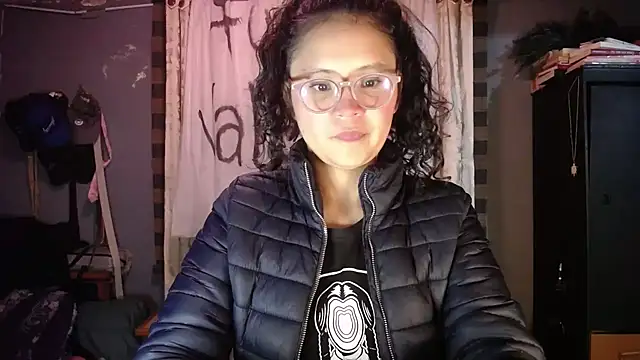 Hathorlove online show from 02/17/26, 04:09