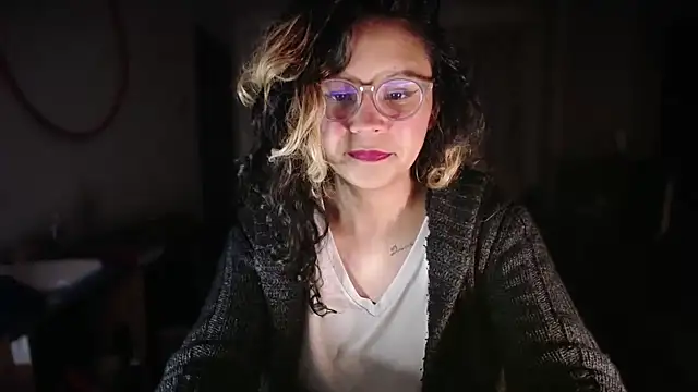 Hathorlove online show from 04/05/26, 06:43