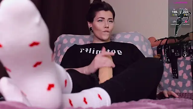 Snapshot of Luna_Blake chatting on 12/08/24, 08:47 Luna Blake online show from 12/08/24, 08:47