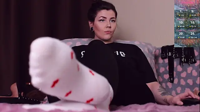 Snapshot of Luna_Blake chatting on 12/14/24, 06:52 Luna Blake online show from 12/14/24, 06:52