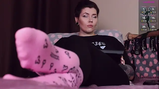 Snapshot of Luna_Blake chatting on 01/08/25, 04:22 Luna Blake online show from 01/08/25, 04:22