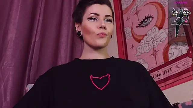 Snapshot of Luna_Blake chatting on 03/12/25, 07:28 Luna Blake online show from 03/12/25, 07:28