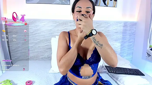 Snapshot of nayelii_d chatting on 06/22/26, 12:13 nayelii d online show from 06/22/26, 12:13