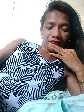 Snapshot of SofiaLibreTs chatting on 12/17/25, 07:47 SofiaLibreTs online show from 12/17/25, 07:47