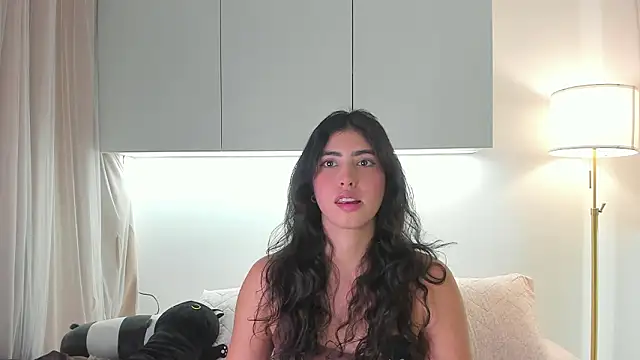 Gaby zahir  online show from 03/02/26, 06:48