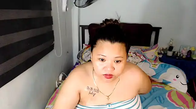 Snapshot of Asianwow22 chatting on 03/08/25, 08:00 Asianwow22 online show from 03/08/25, 08:00