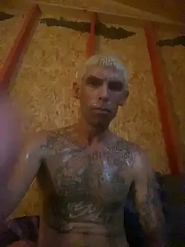 prettyboytatted69 online show from 04/13/26, 06:24