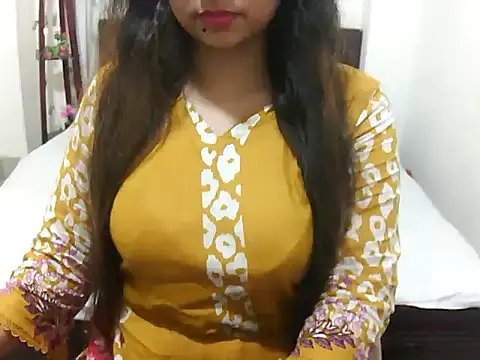Snapshot of cutebengaligirl chatting on 06/24/26, 11:09 cutebengaligirl online show from 06/24/26, 11:09