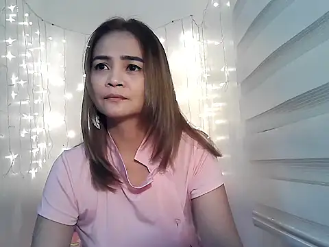 Kisses-13 online show from 01/06/25, 02:36