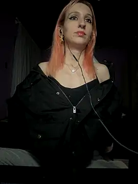 bunnydark00 online show from 10/04/25, 03:37
