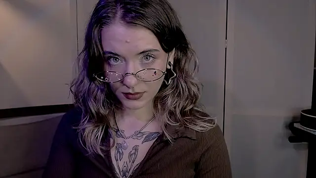 Snapshot of risha_laas chatting on 12/05/24, 04:01 risha laas online show from 12/05/24, 04:01