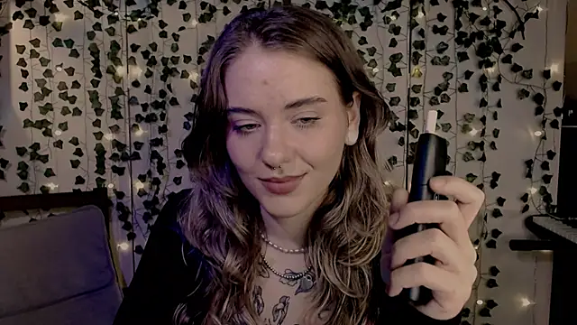 Snapshot of risha_laas chatting on 01/30/25, 09:25 risha laas online show from 01/30/25, 09:25