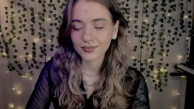 Snapshot of risha_laas chatting on 02/01/25, 07:23 risha laas online show from 02/01/25, 07:23