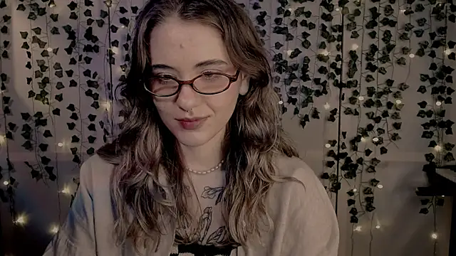 Snapshot of risha_laas chatting on 02/08/25, 07:59 risha laas online show from 02/08/25, 07:59