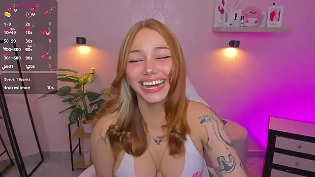 Snapshot of LITTLE-VIVI chatting on 02/20/26, 03:47 LITTLE-VIVI online show from 02/20/26, 03:47