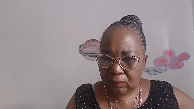 Snapshot of KinkyRicoSaisyours chatting on 02/09/25, 01:14 KinkyRicoSaisyours online show from 02/09/25, 01:14