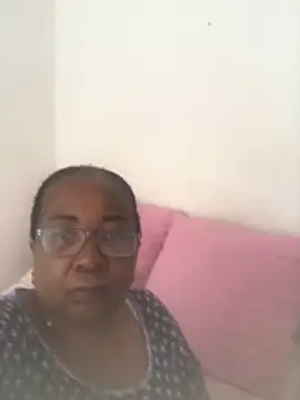 Snapshot of KinkyRicoSaisyours chatting on 12/17/25, 11:49 KinkyRicoSaisyours online show from 12/17/25, 11:49