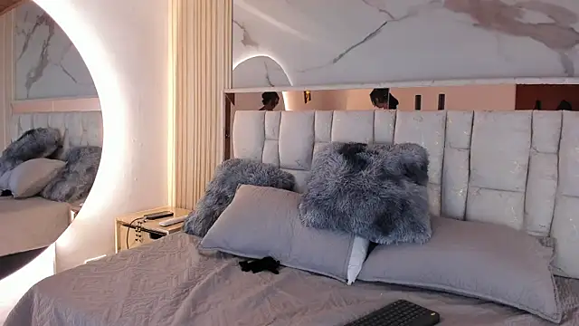 Naughty  Mom online show from 03/28/26, 05:34